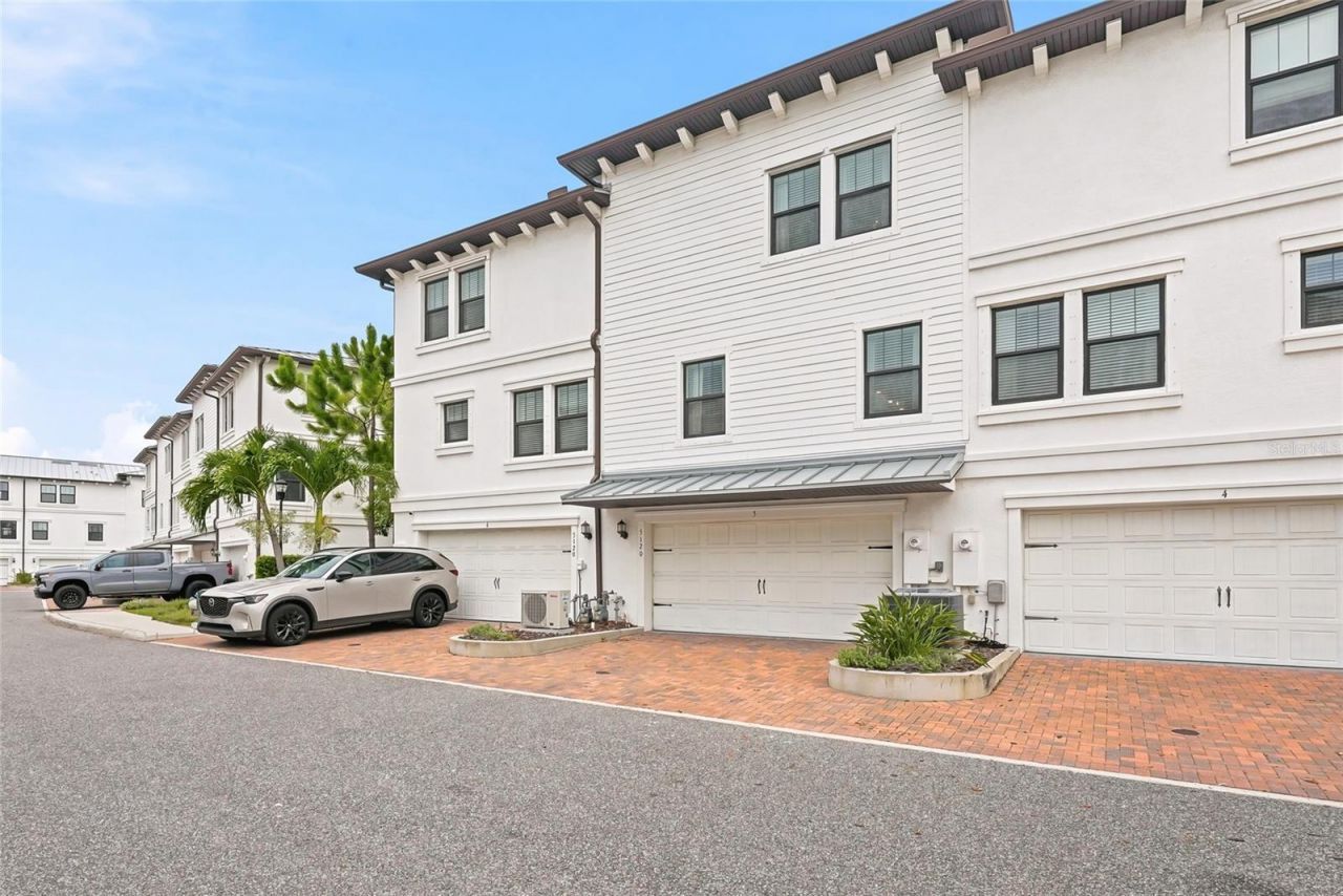 5120 Bridge Street, Unit 5, Tampa, FL 33611 Photo