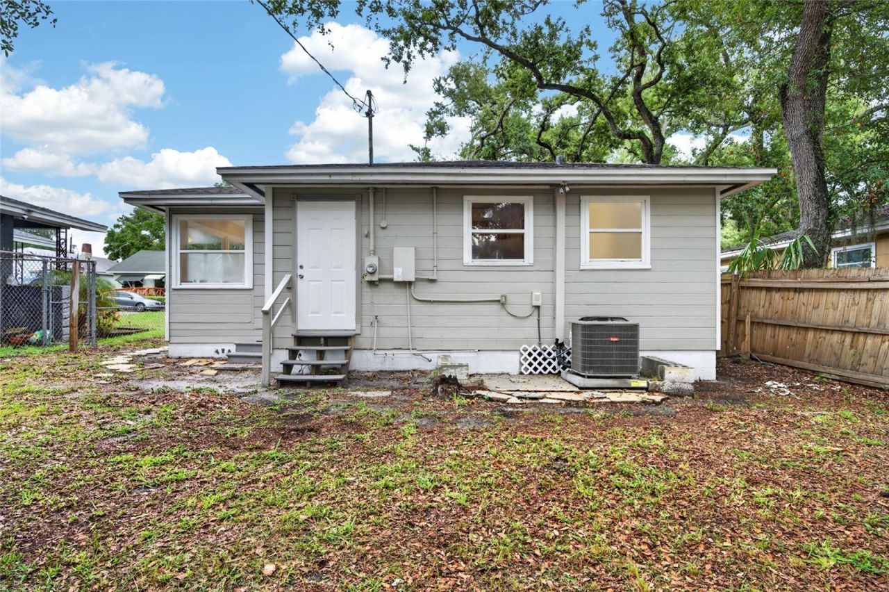 2525 21st Street S, Saint Petersburg, FL 33712 Photo