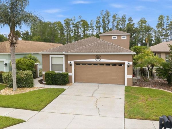 7606 BERNA LANE , LAND O LAKES, FL 34637