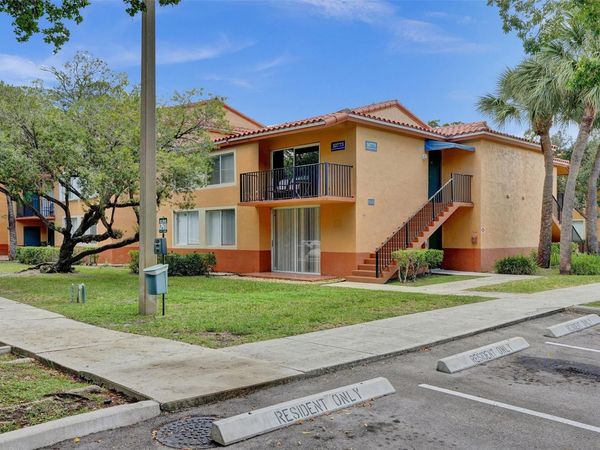 10773 CLEARY Boulevard, Unit 111, Plantation, FL 33324