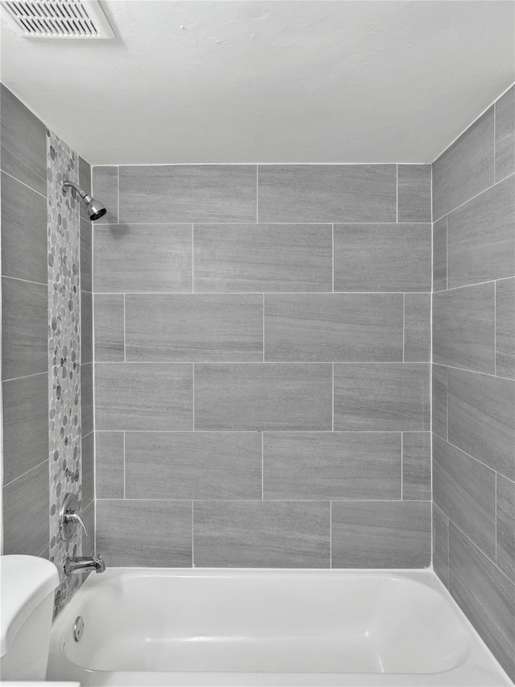 10773 Cleary Boulevard, Unit 111, Plantation, FL 33324 Photo