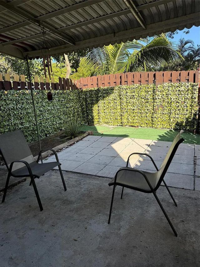3007 NW 68th Street, Unit 9C, Fort Lauderdale, FL 33309 Photo