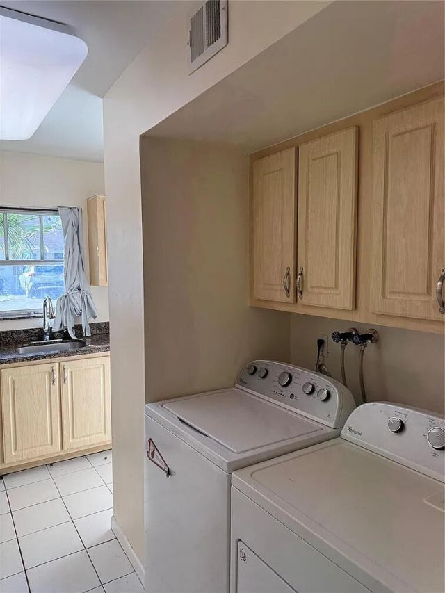 3007 NW 68th Street, Unit 9C, Fort Lauderdale, FL 33309 Photo