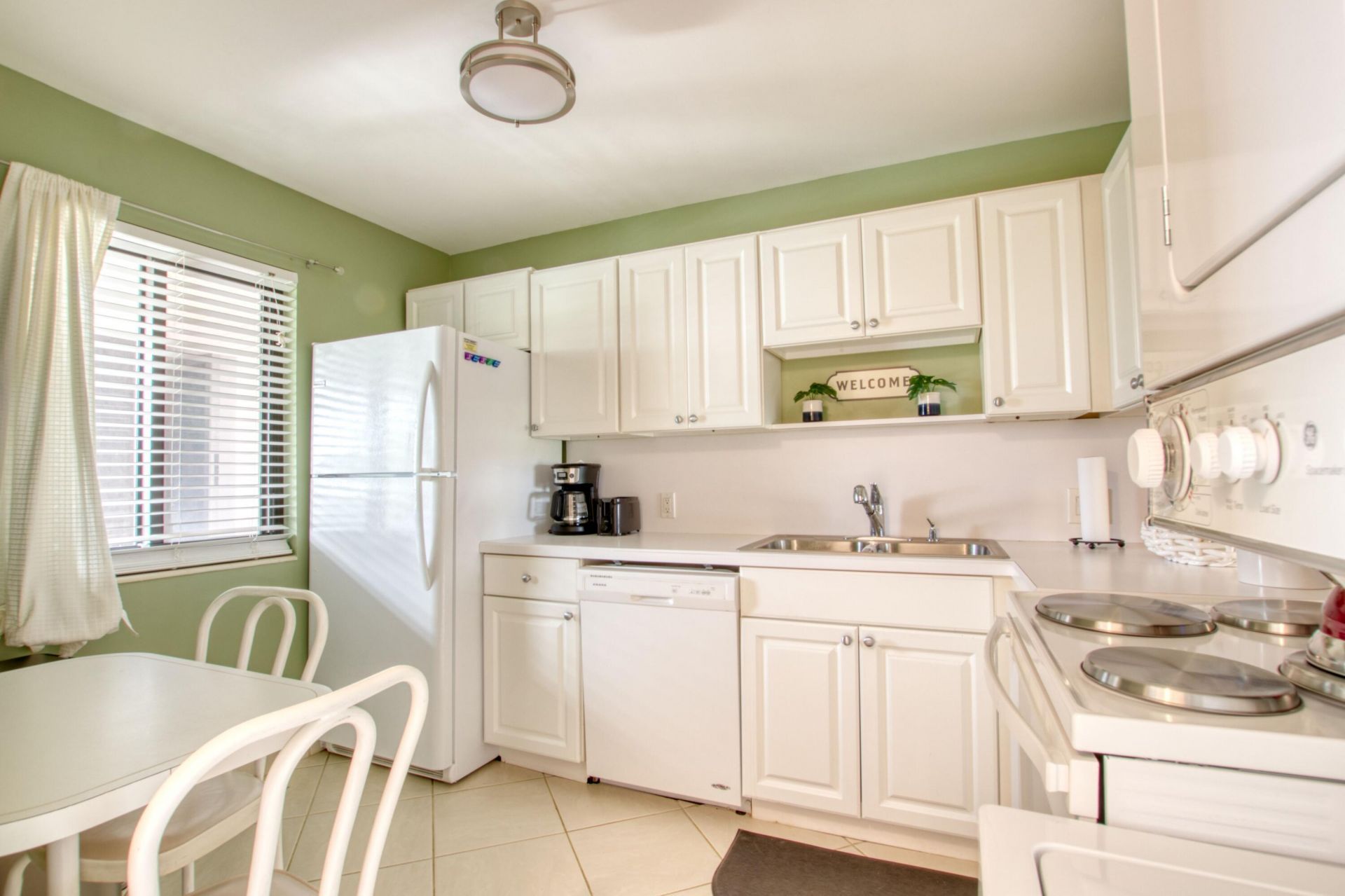 4272 D Este Court, Unit 305, Lake Worth, FL 33467 Photo