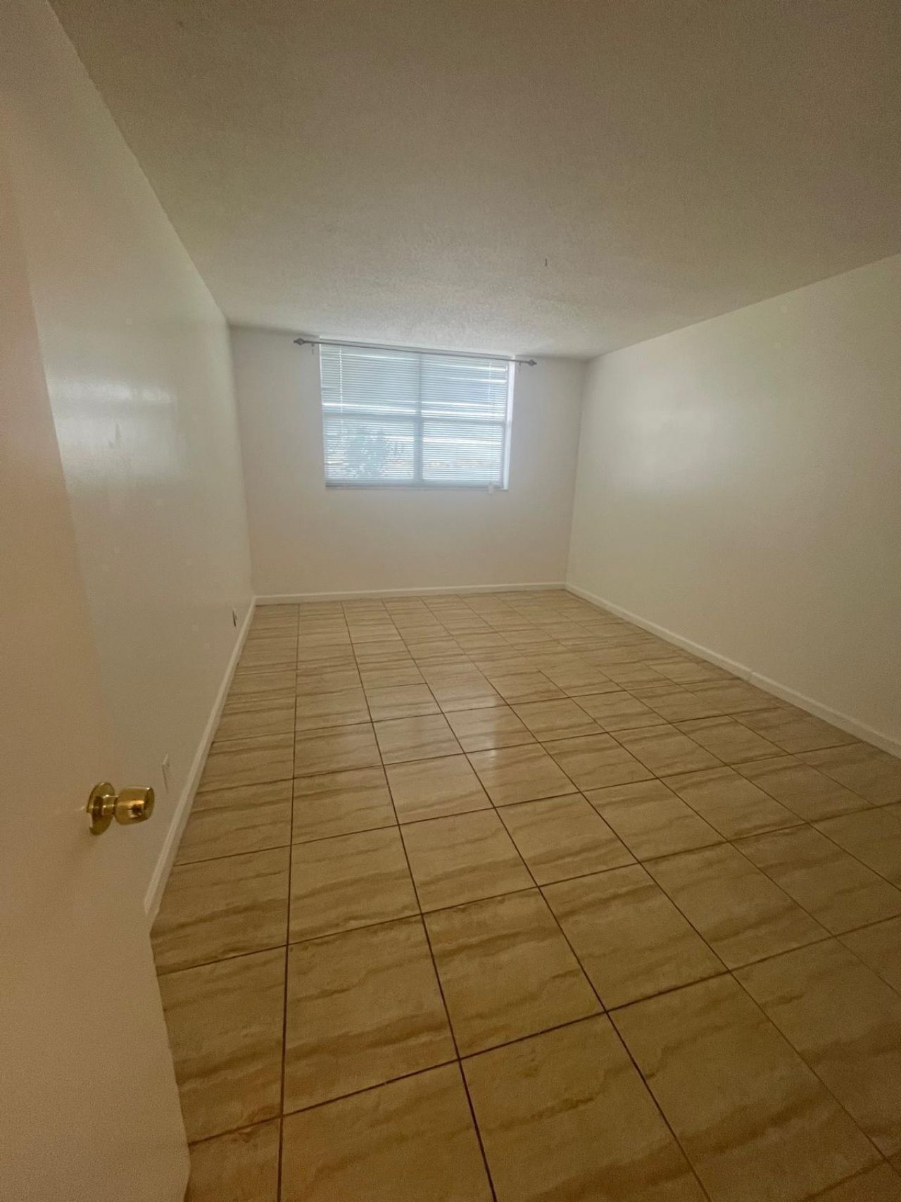 480 Executive Center Drive, Unit 2F, West Palm Beach, FL 33401 Photo