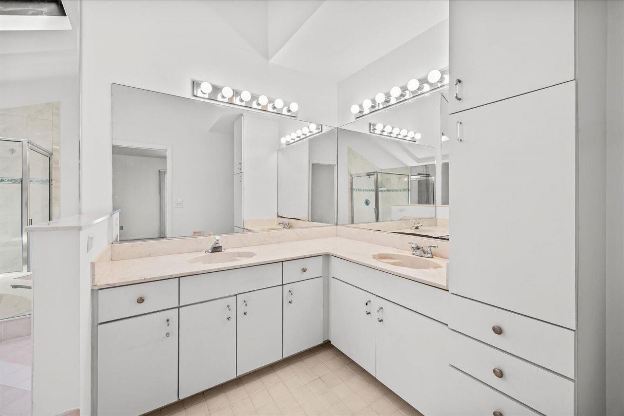 2126 SW Trenton Lane, Port Saint Lucie, FL 34984 Photo