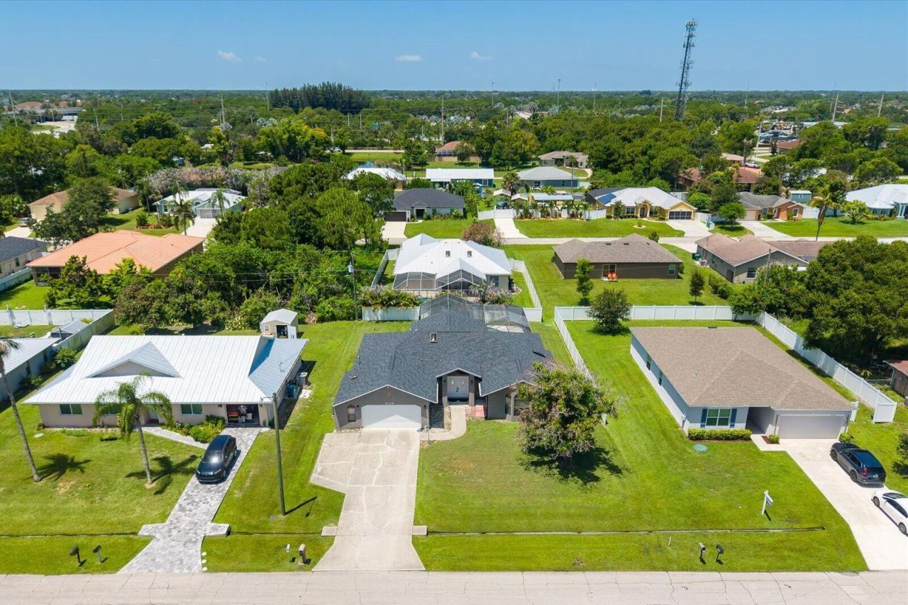 2126 SW Trenton Lane, Port Saint Lucie, FL 34984 Photo