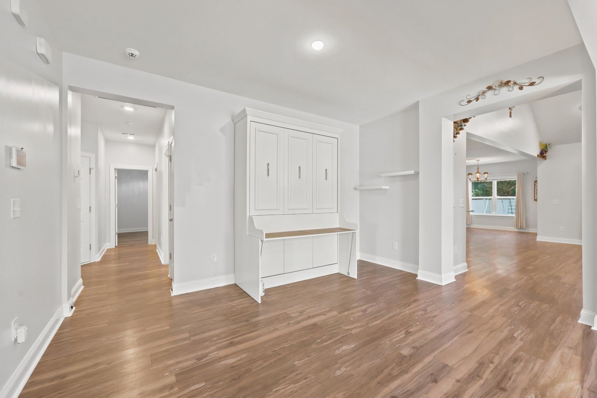 564 Hickman St. Photo 18