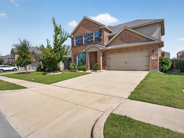 2066 Avondown Road , Forney, TX 75126