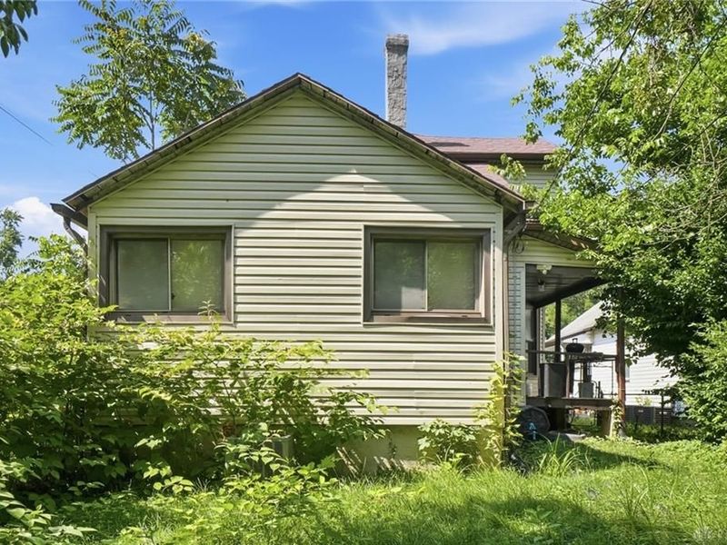 415 E 2nd Street, Xenia, OH 45385 Photo 4