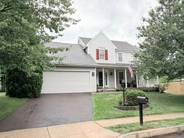 302 MULBERRY DRIVE, ROYERSFORD, PA 19468