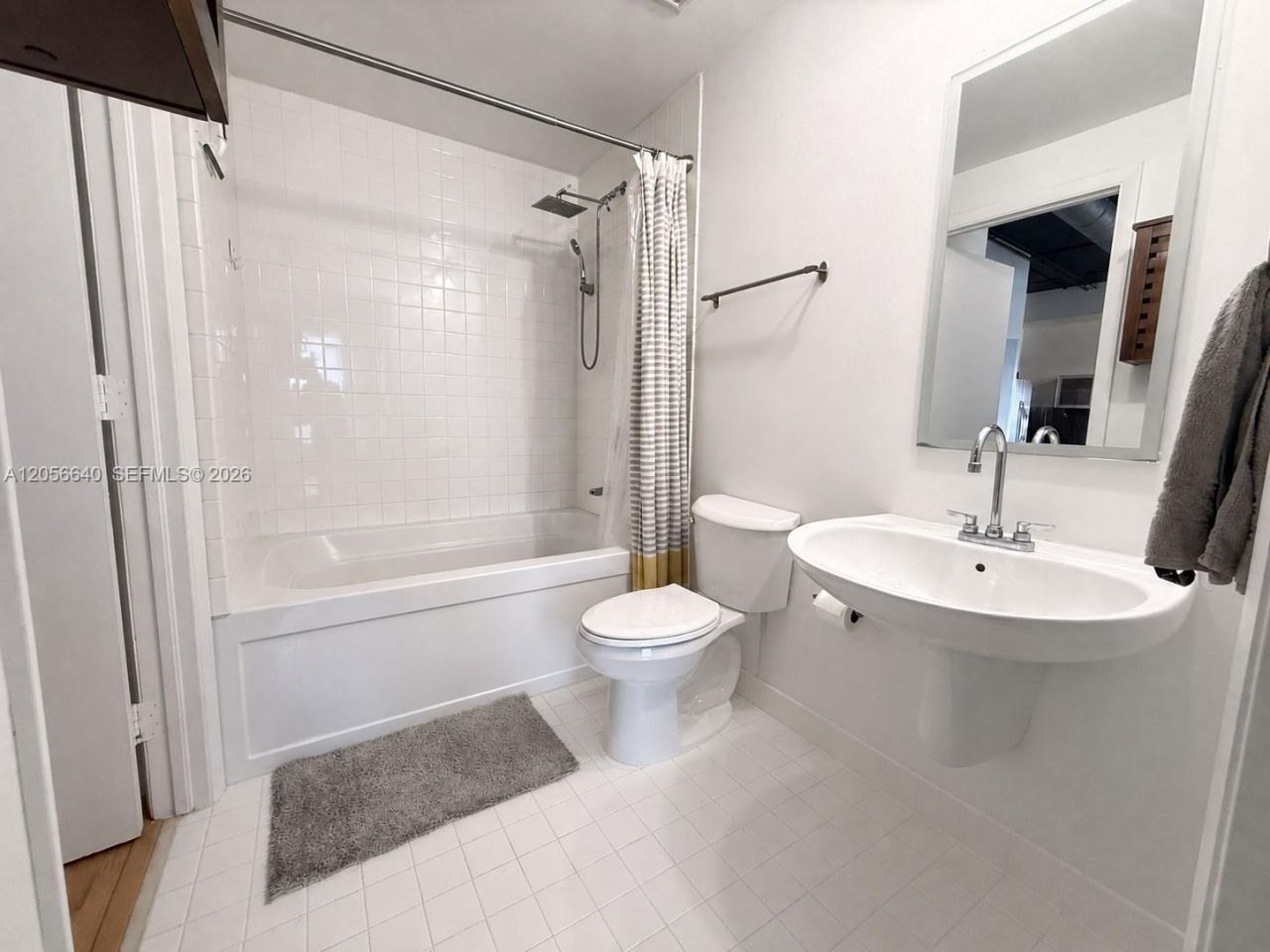 10 SW South River Dr , Unit 708, Miami, FL 33130 Photo