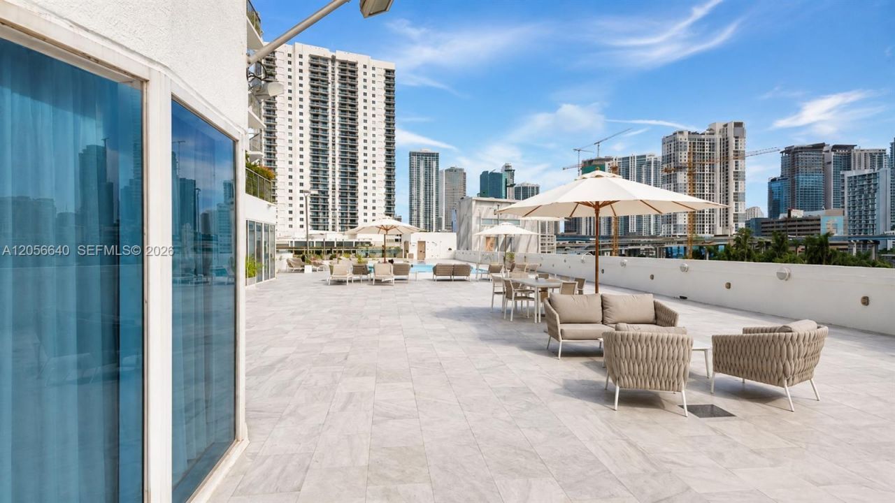 10 SW South River Dr, Unit 708, Miami, FL 33130 Photo
