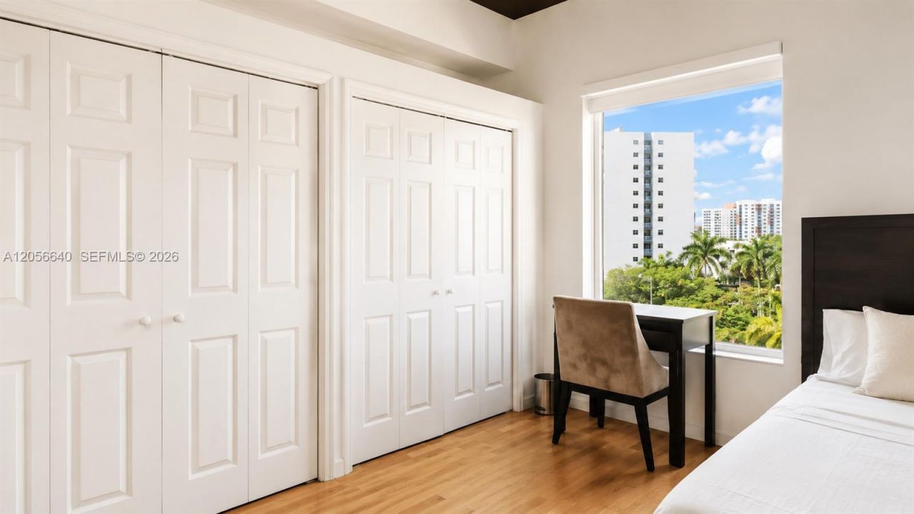 10 SW South River Dr, Unit 708, Miami, FL 33130 Photo
