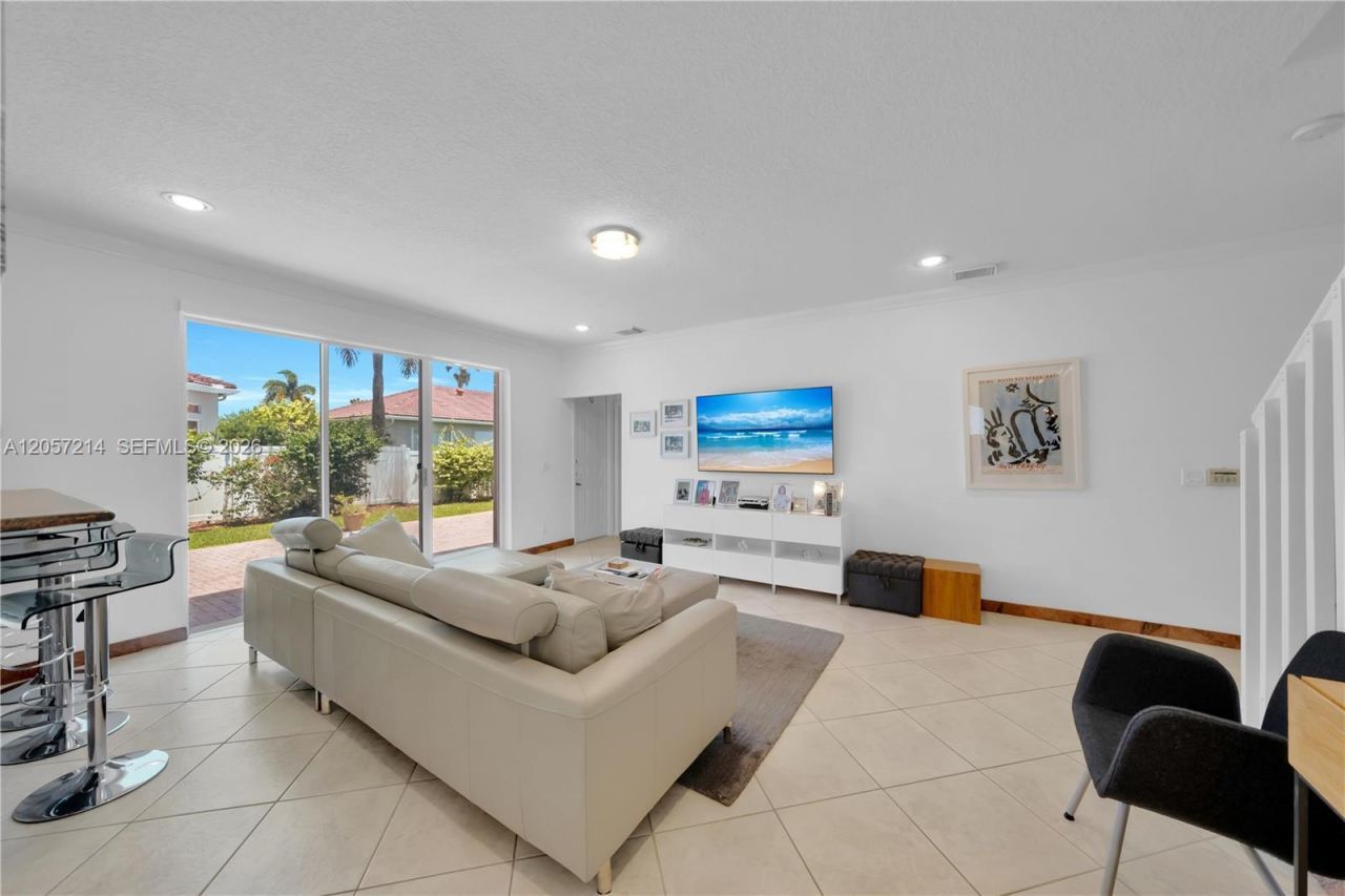5340 SW 33rd Ter , Hollywood, FL 33312 Photo
