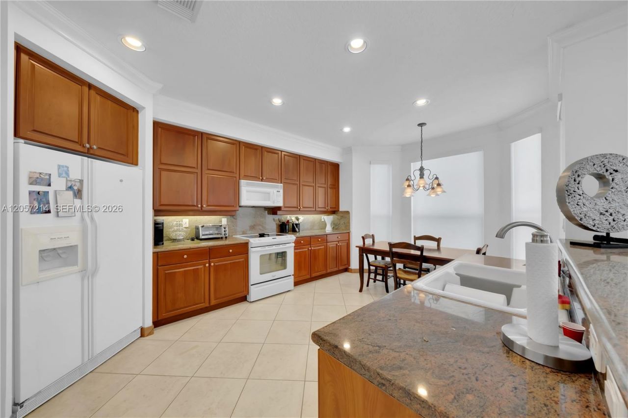 5340 SW 33rd Ter , Hollywood, FL 33312 Photo