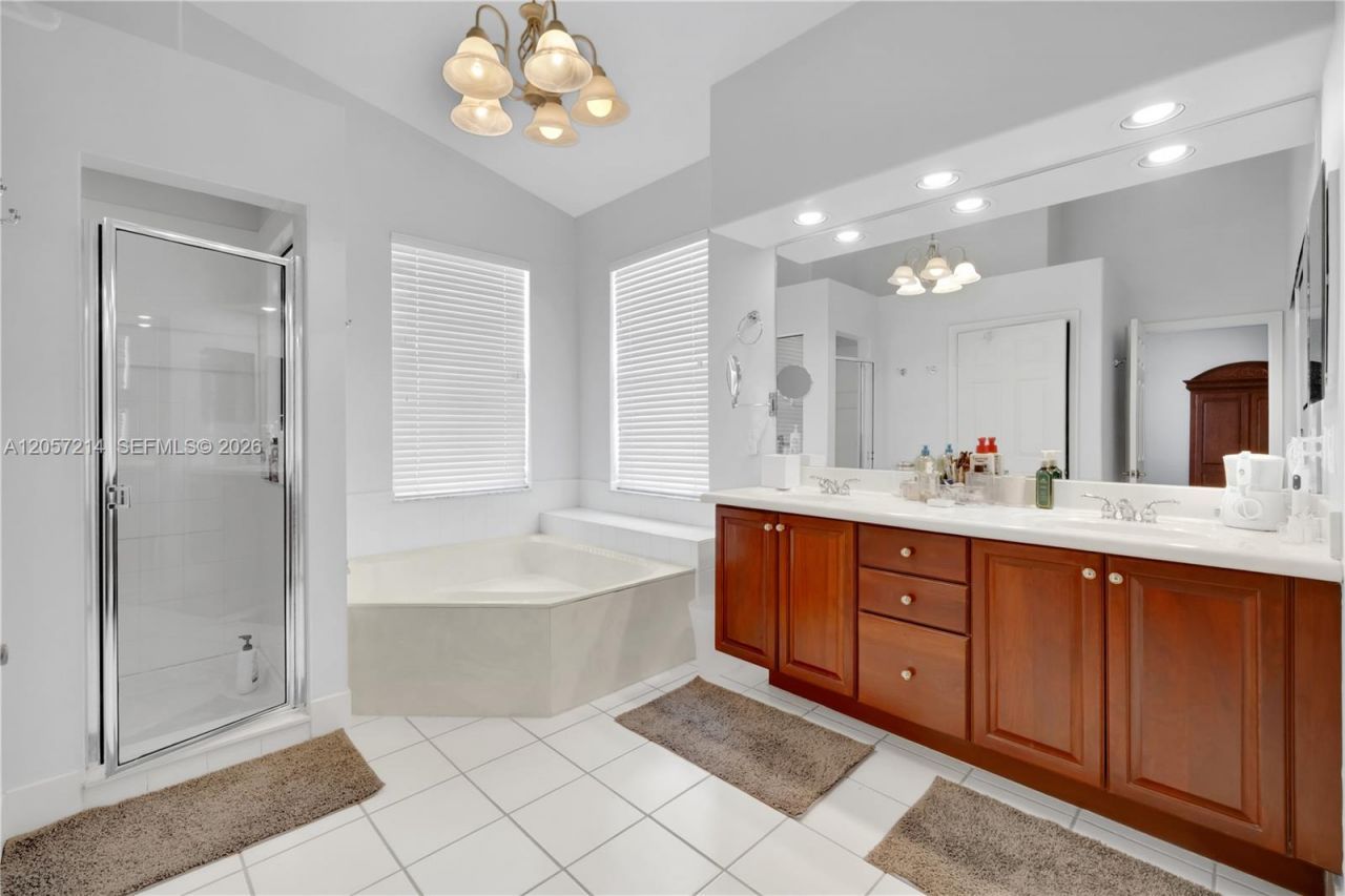 5340 SW 33rd Ter , Hollywood, FL 33312 Photo