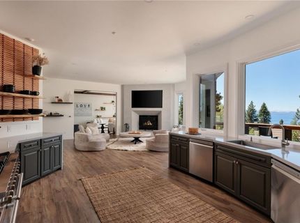 949 Fairview Boulevard, Incline Village, NV 89451 Photo