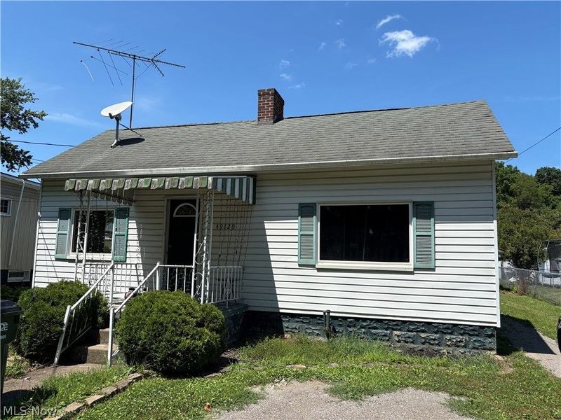 49729 Water Street , Saint Clairsville, OH 43950 Photo 1