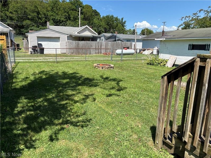 49729 Water Street , Saint Clairsville, OH 43950 Photo 5
