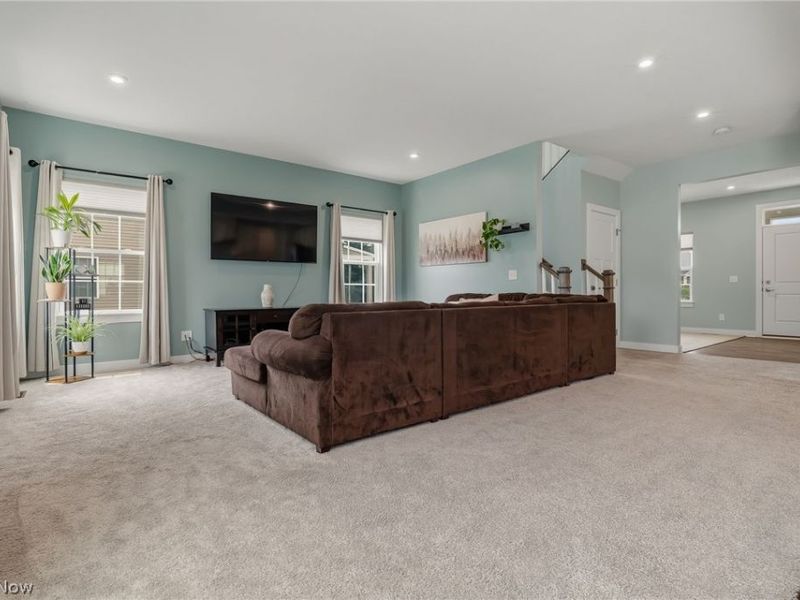 7906 Cobbler Avenue NE, Canton, OH 44721 Photo 11