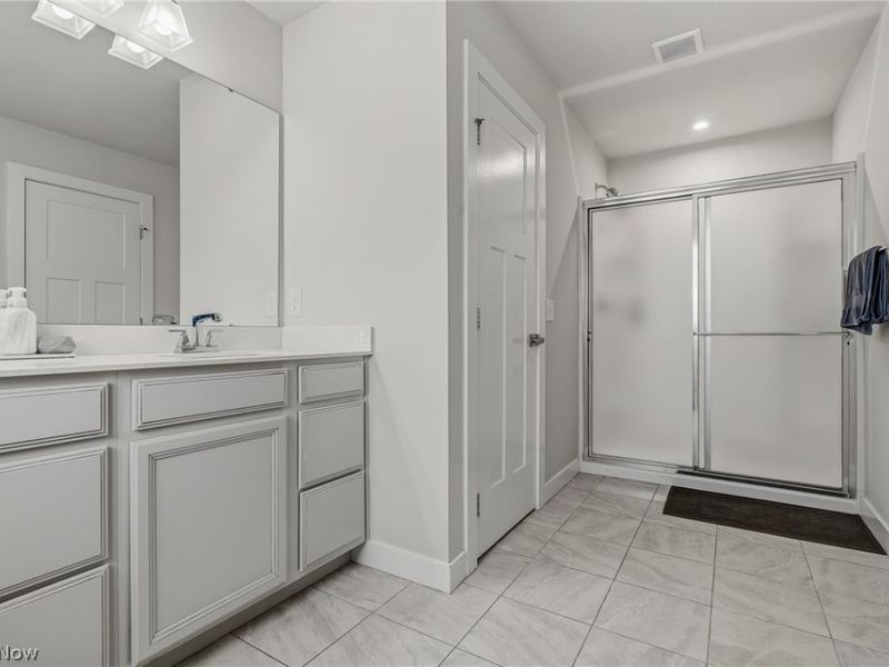 7906 Cobbler Avenue NE, Canton, OH 44721 Photo 21