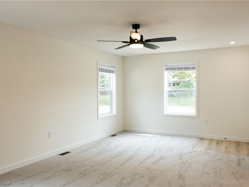 156 E Channel Street, Newark, OH 43055 Photo 19