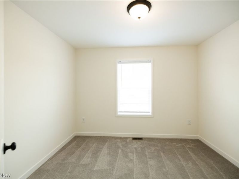 156 E Channel Street, Newark, OH 43055 Photo 24