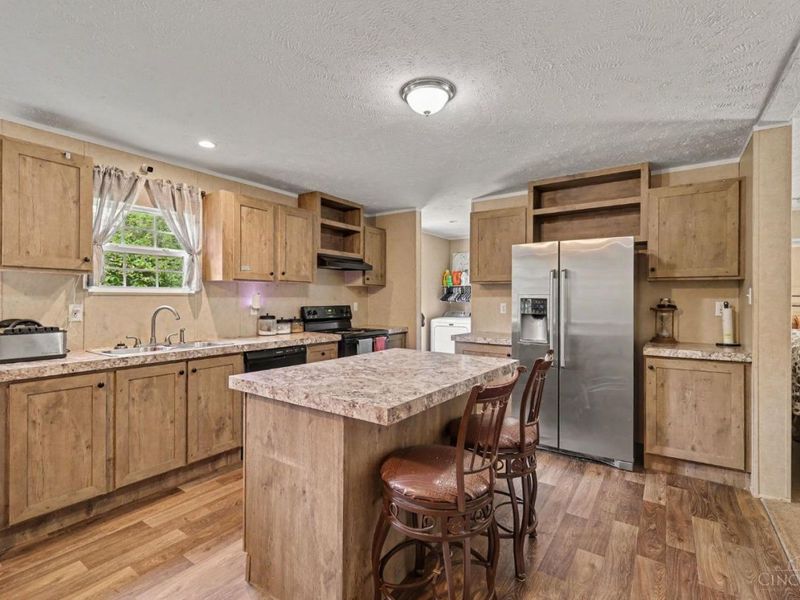 3933 Greenbush East Road, Mount Orab, OH 45154 Photo 4
