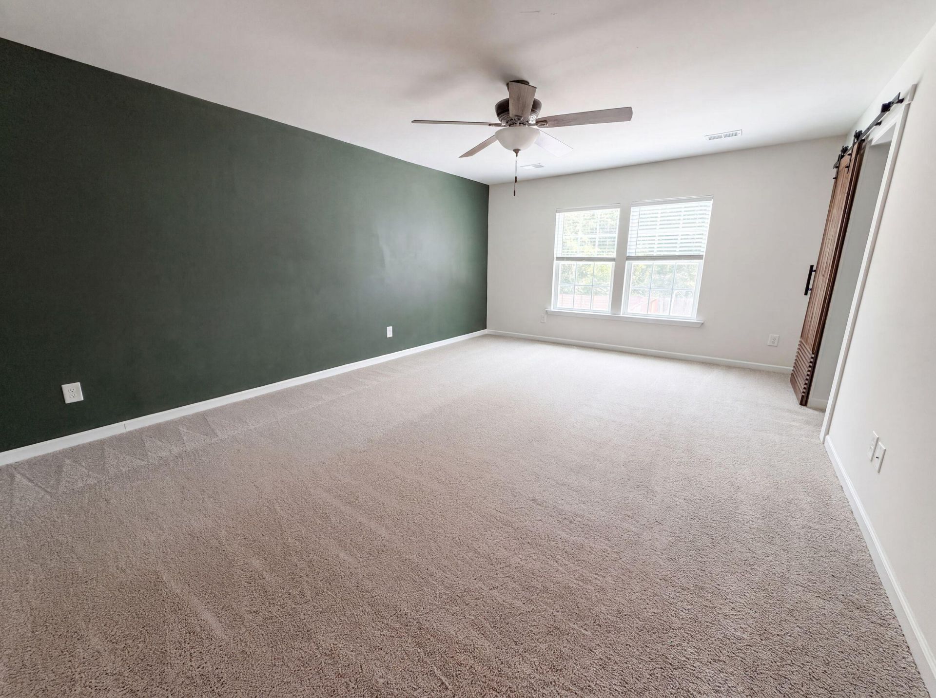 1010 Mossy Rock Drive Photo 7