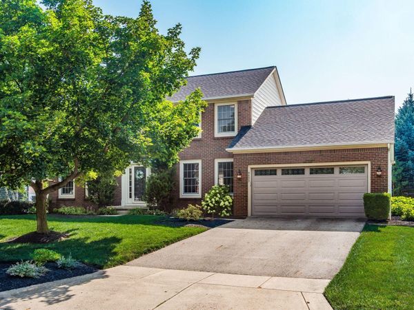 9333 Auburn Avenue , Powell, OH 43065