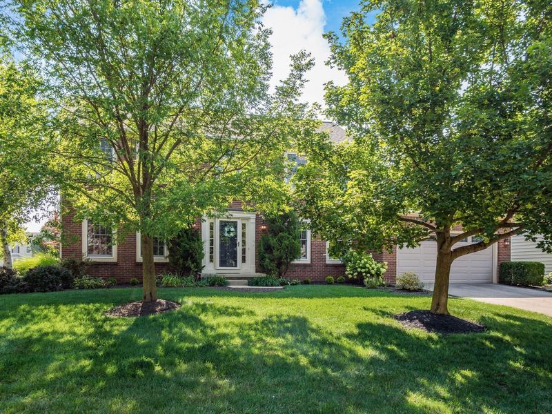 9333 Auburn Avenue, Powell, OH 43065 Photo 2