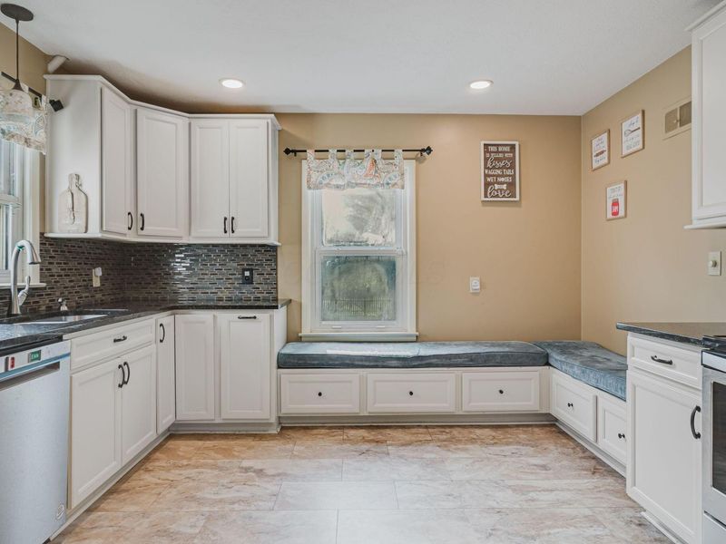 170 Amity Road, Galloway, OH 43119 Photo 12