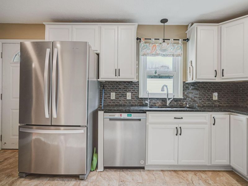 170 Amity Road, Galloway, OH 43119 Photo 7