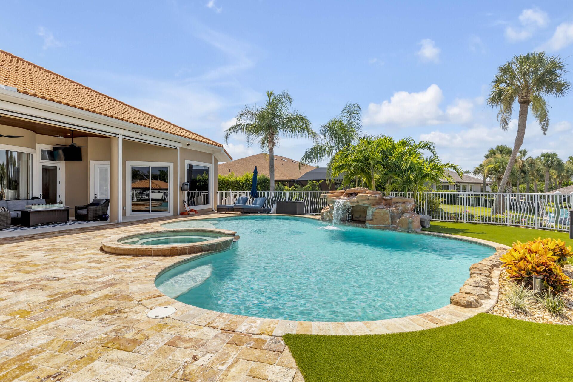 417 Quay Assisi, New Smyrna Beach, FL 32169 Photo