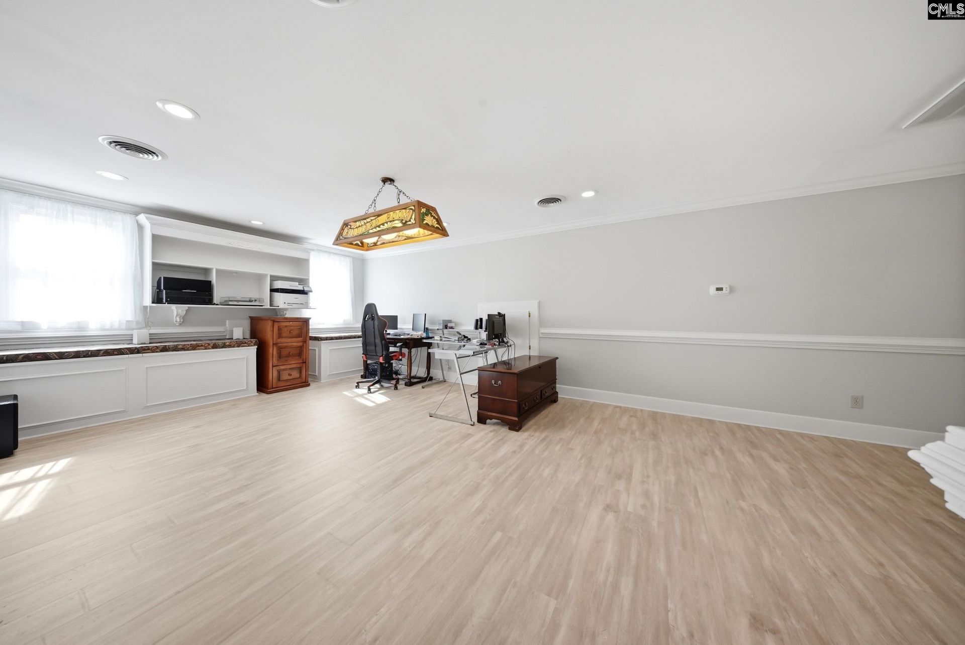 205 Harwell Drive  Photo 32