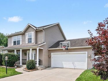 517 Shepherds Cove Drive, Osceola, IN 46561