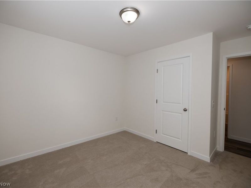160 E Channel Street, Newark, OH 43055 Photo 17