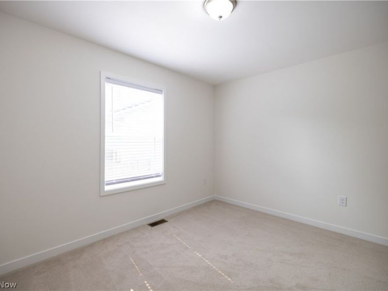 160 E Channel Street, Newark, OH 43055 Photo 20