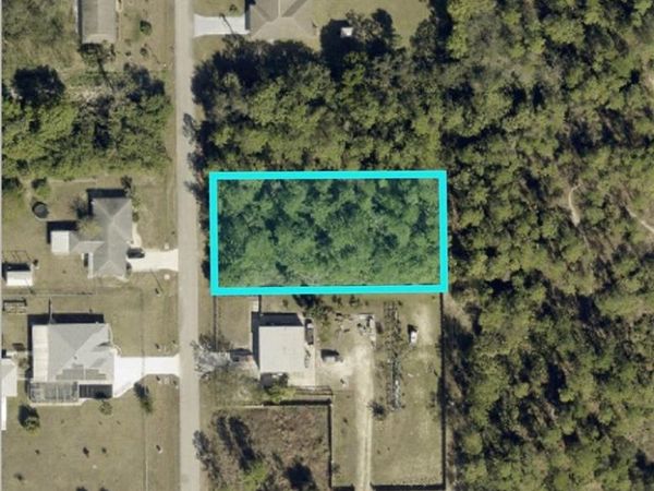 1304 Robert AVE , LEHIGH ACRES, FL 33972