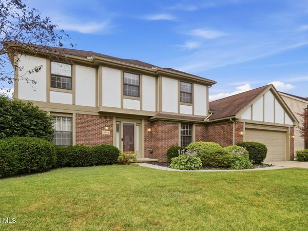 8045 Bittersweet Road, Sylvania, OH 43560