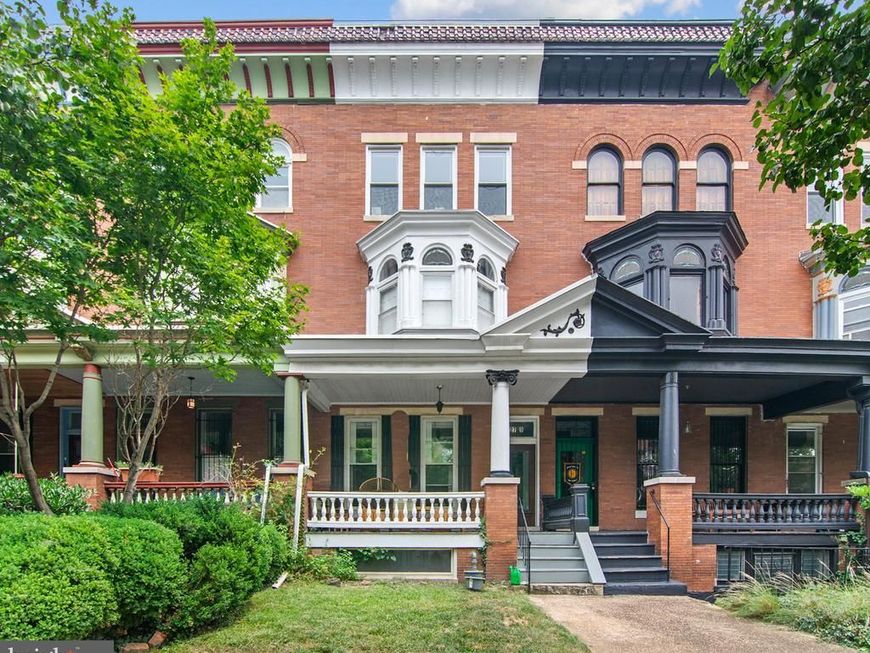 2709 N Calvert Street, Baltimore, MD 21218 Main Photo