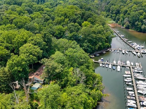 500 SARA DRIVE, ANNAPOLIS, MD 21401