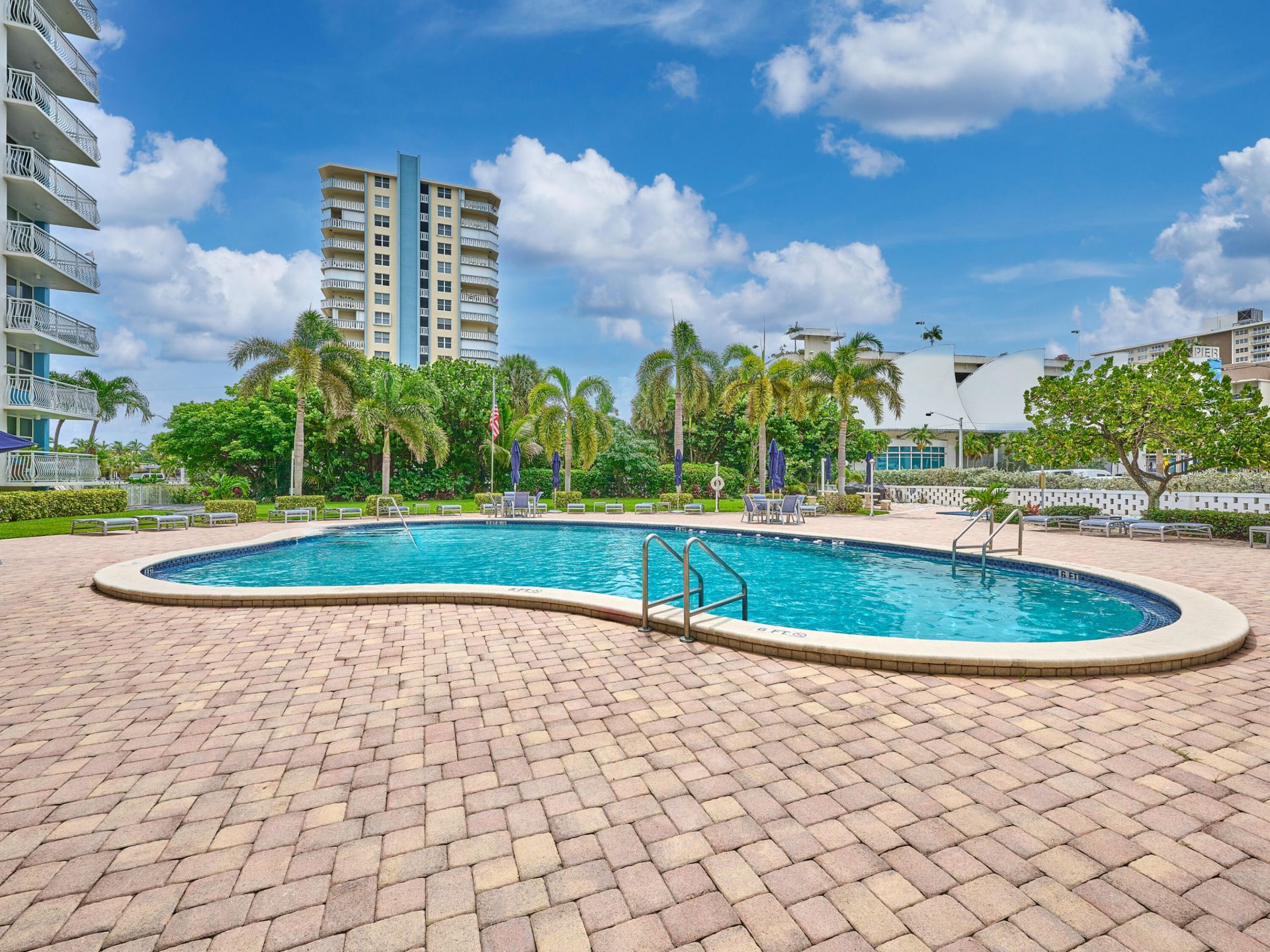 301 N Ocean Boulevard, Unit 306, Pompano Beach, FL 33062 Photo