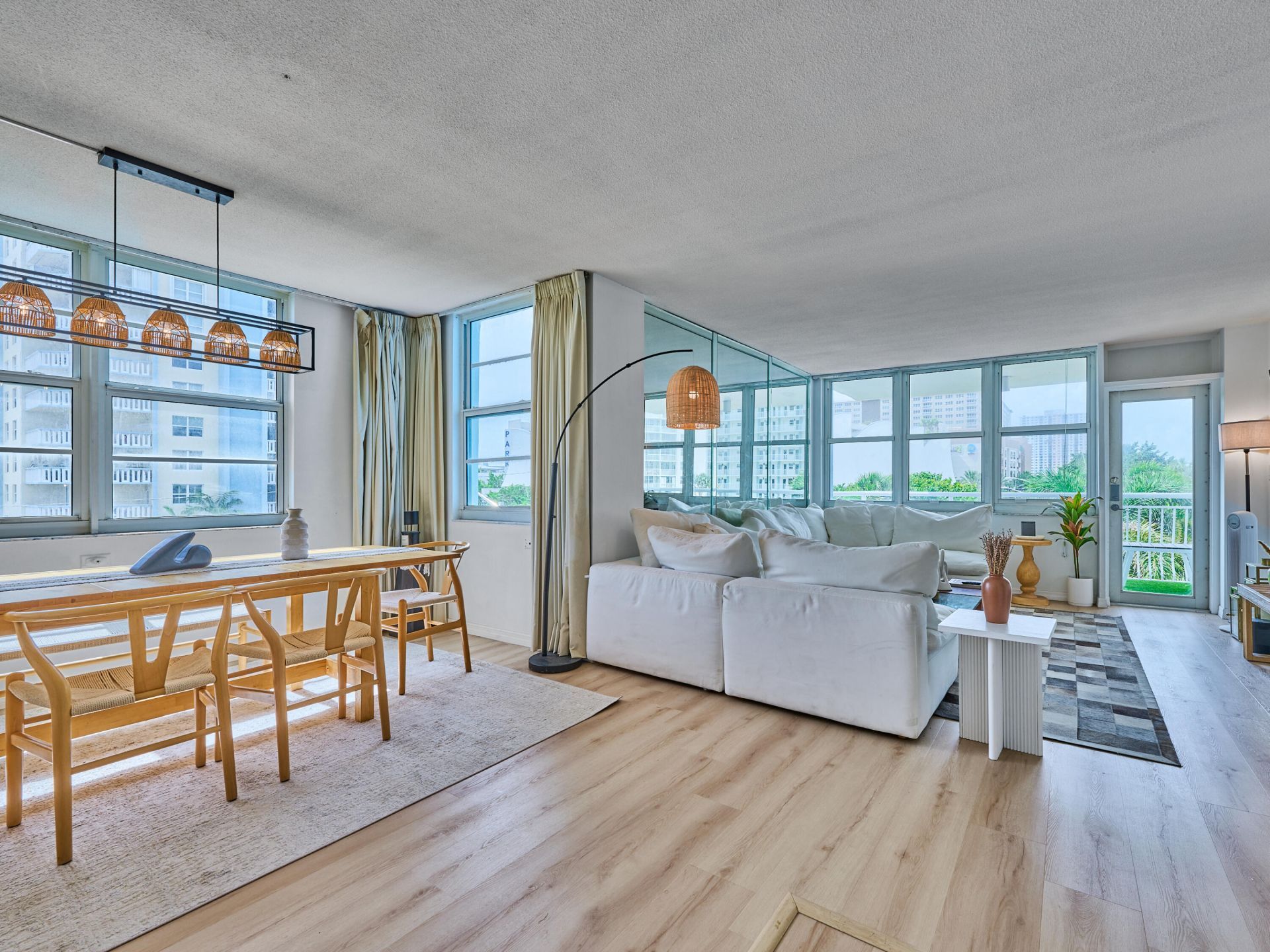 301 N Ocean Boulevard, Unit 306, Pompano Beach, FL 33062 Photo