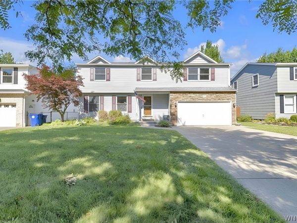 292 Sprucewood Terrace , Williamsville, NY 14221