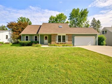 10 Slate Drive , North Chili, NY 14514