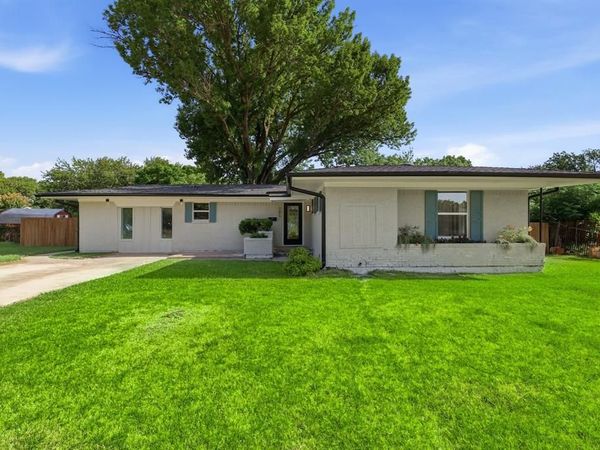 385 Crockett, Lewisville, TX 75057