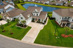 631 Chigwell Springs Lane photo 4