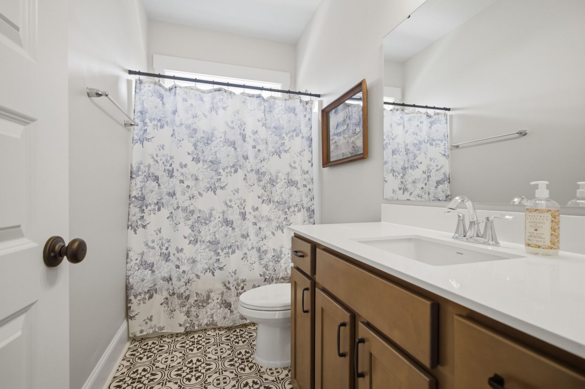631 Chigwell Springs Lane Photo 45